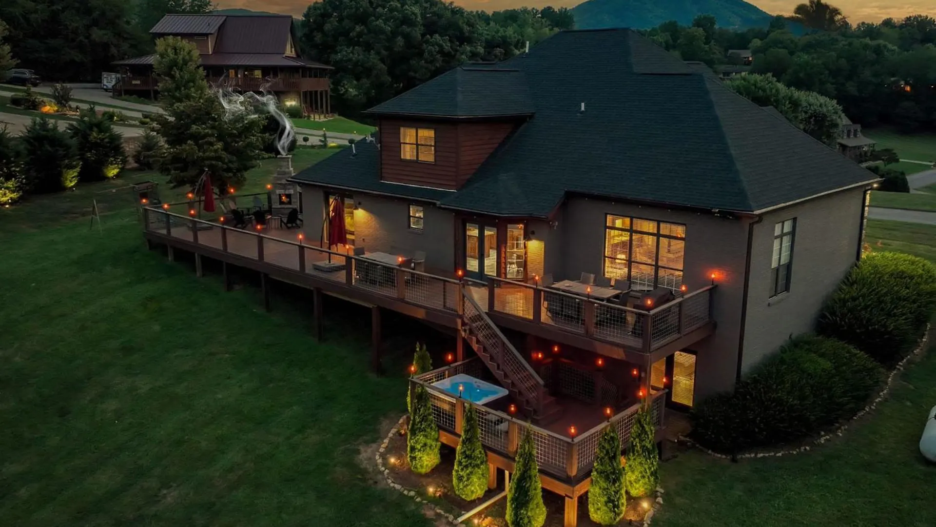 Holiday home Greystone In The Smokies - Luxury - Pool *