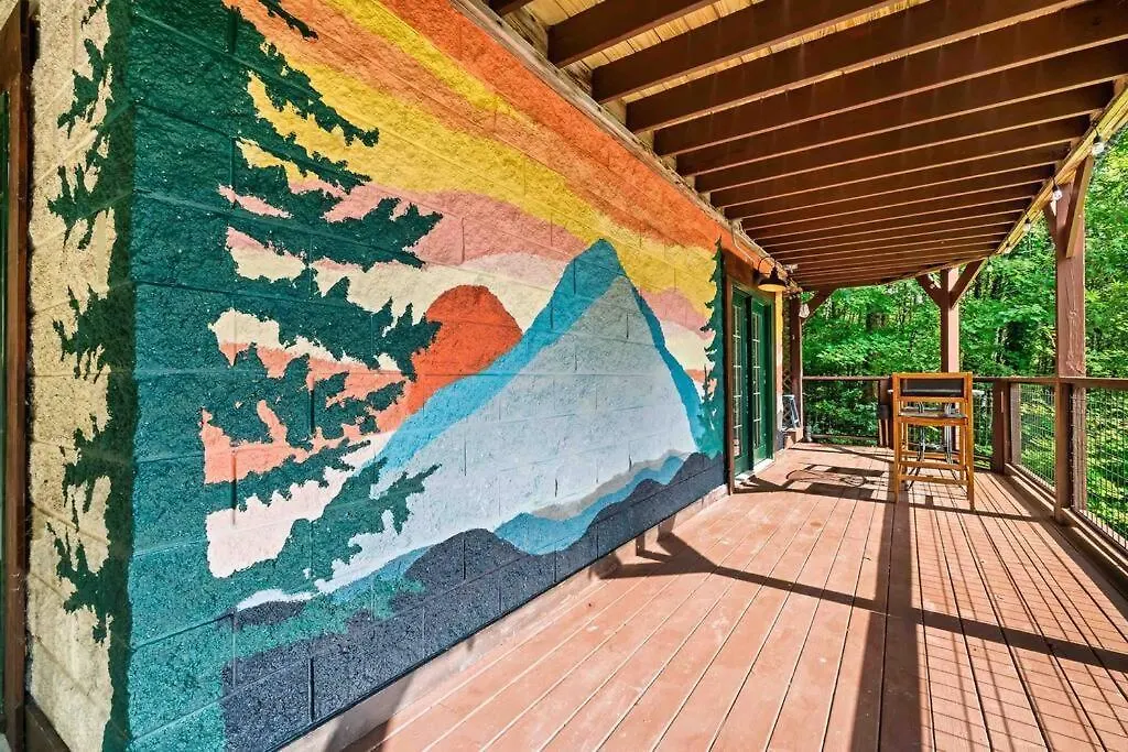 Mountain Views,king Beds, Pet Friendly, Private Retreat Pigeon Forge