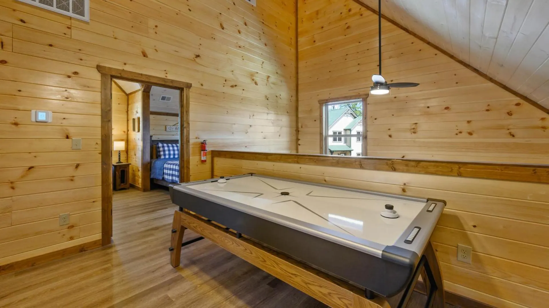 Holiday home Liberty - Family Getaway With Pool, Hot Tub, Arcade & Dogs