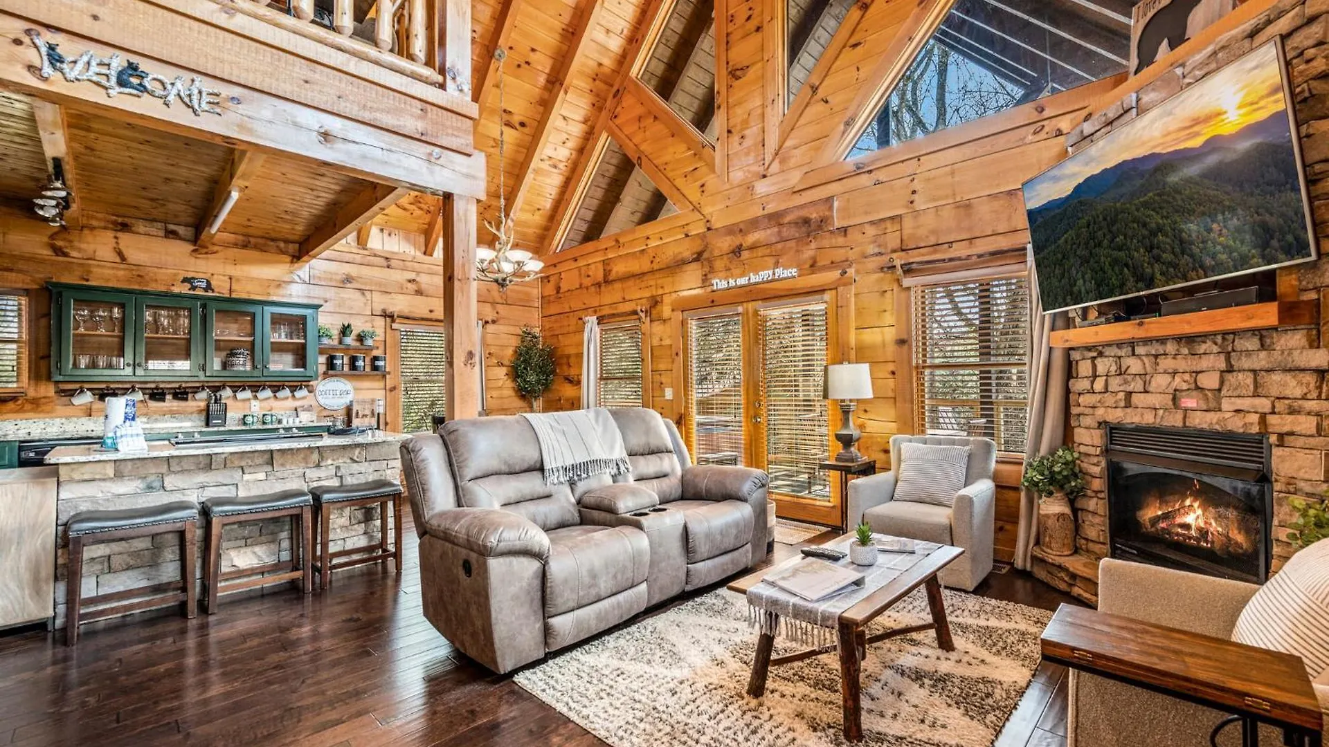Near Dollywood With Pool Table-hot Tub-fire Pit-game Room-swimming Pool Pigeon Forge