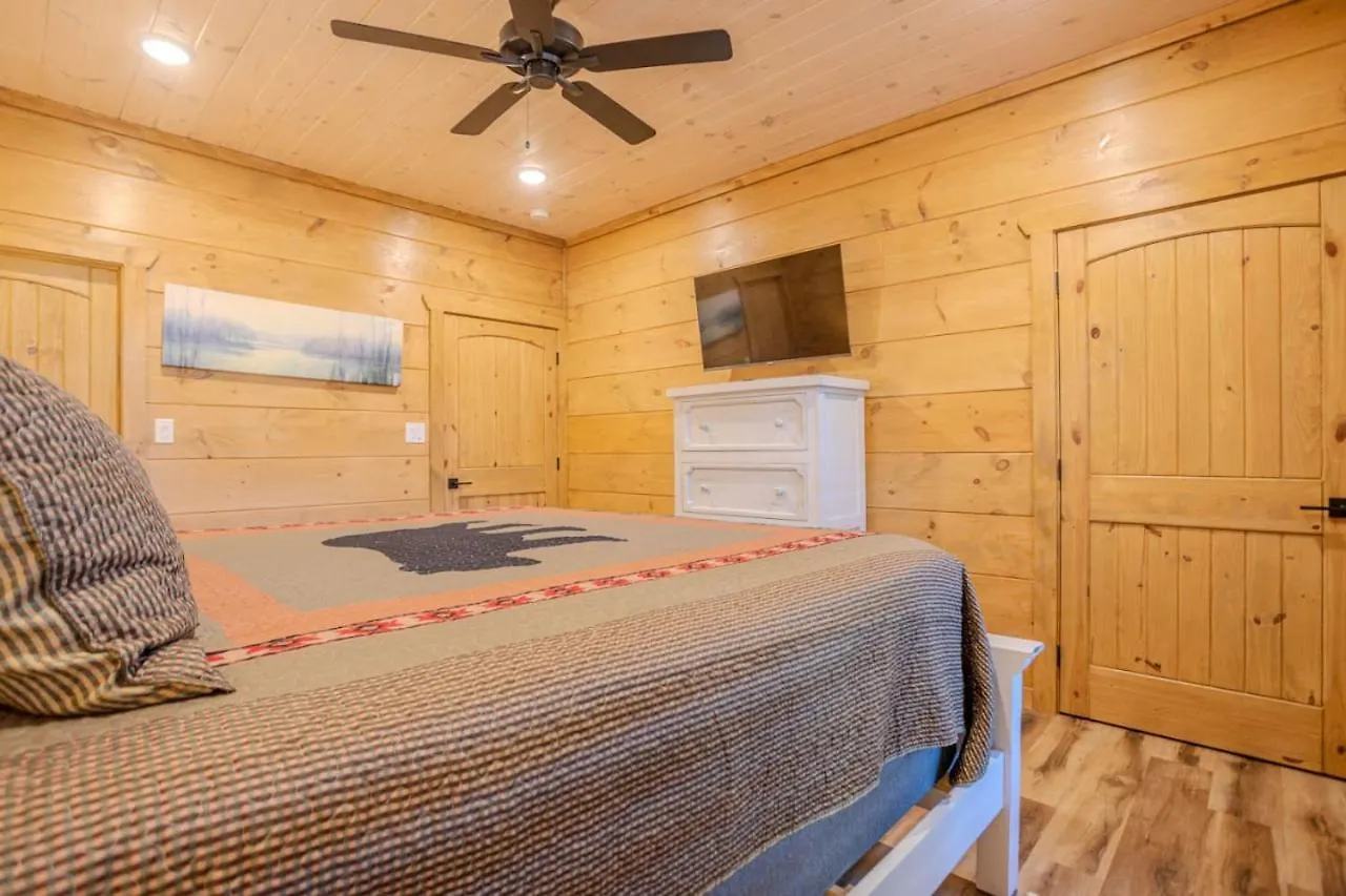 2br Cozy In Smoky Mountains With Hot Tub * Pigeon Forge