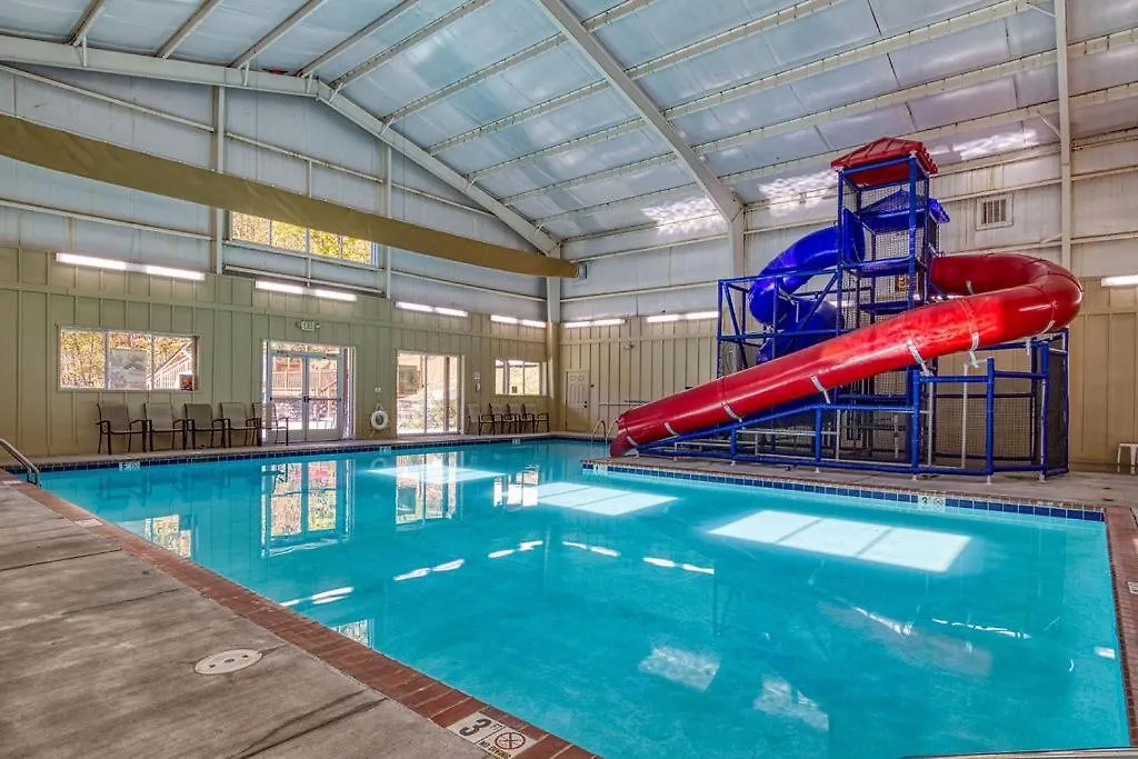 An Awesome View, Game Area, Pools, Pavilion, Free Attraction Tickets, Dollywood And More!