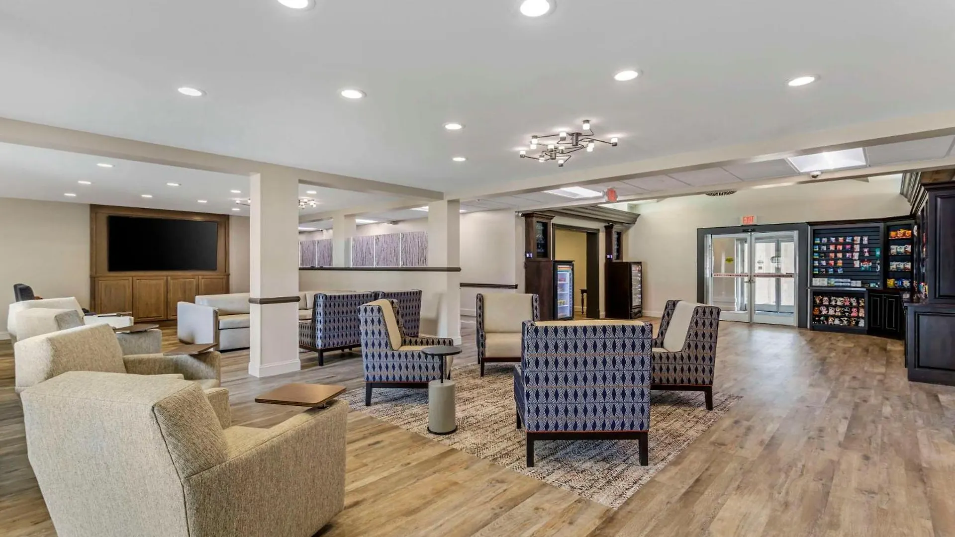 Leconte & Convention Center, Ascend Collection Hotel 3*