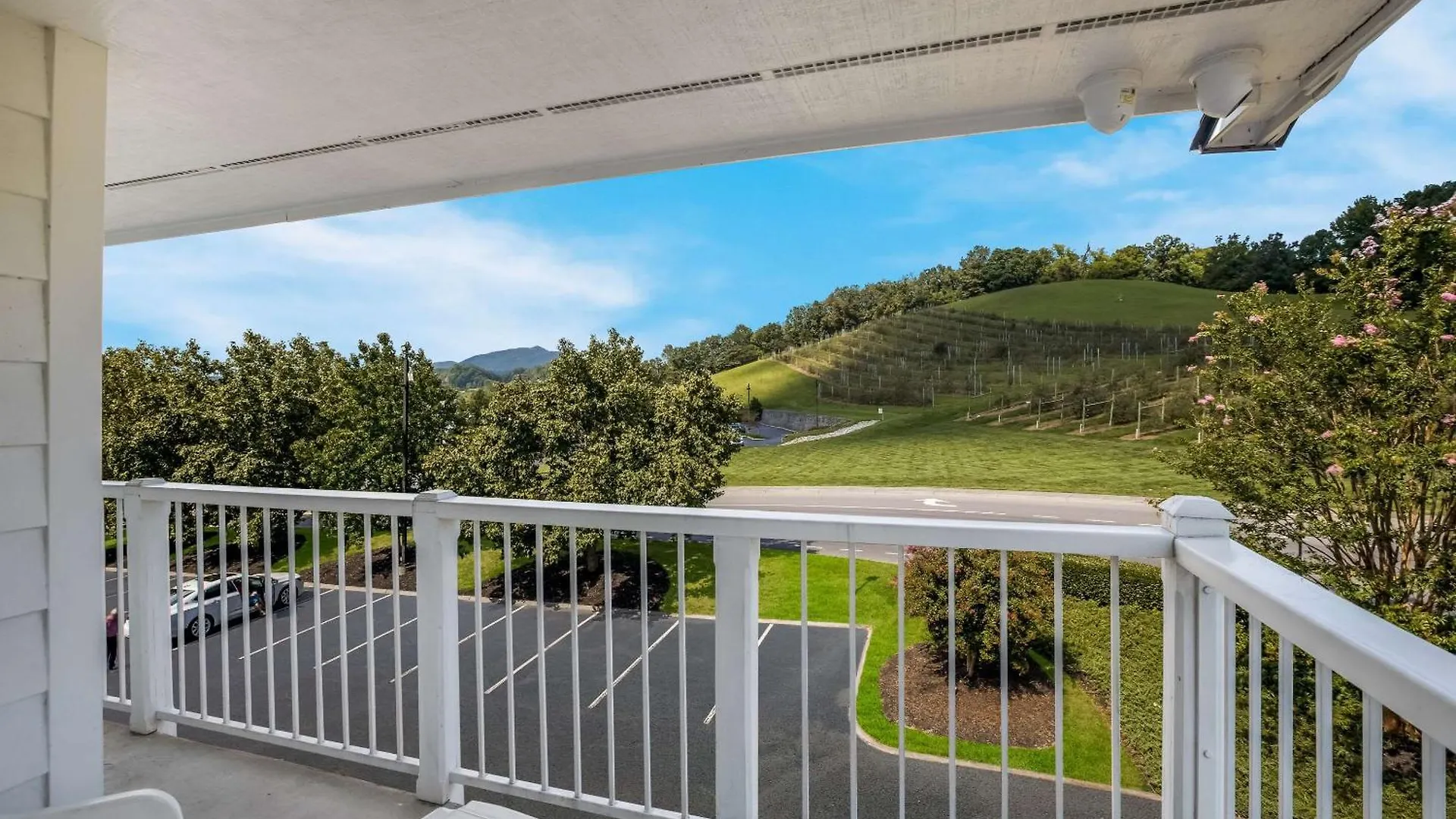 The At Apple Valley, Ascend Collection Hotel