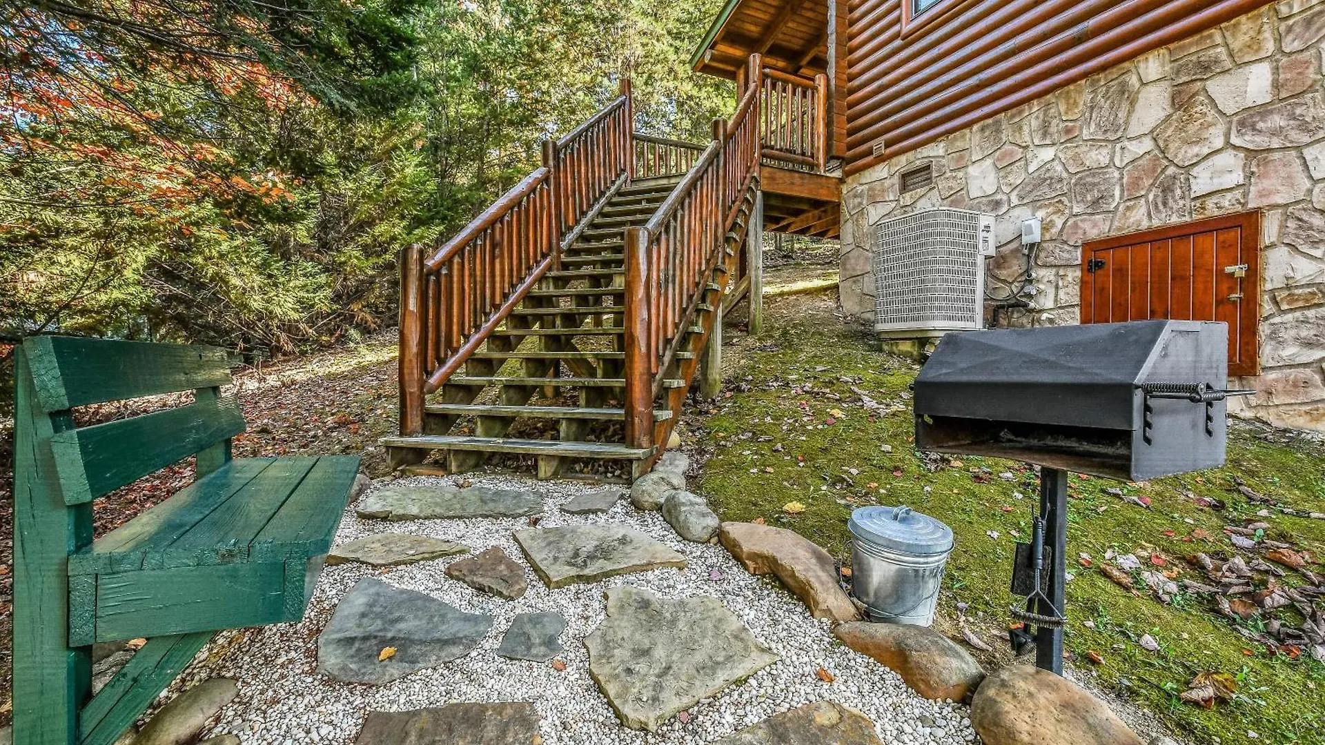 Bear Creek Way 2009 Holiday home *