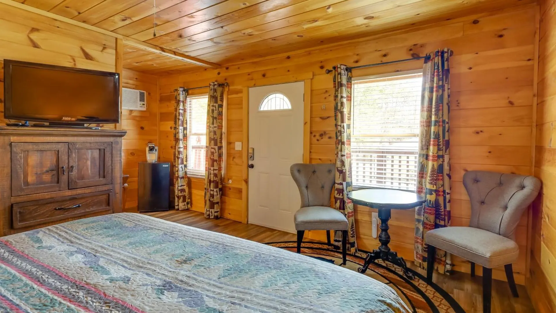 Holiday home By Dollywood With Private Pool! Pigeon Forge