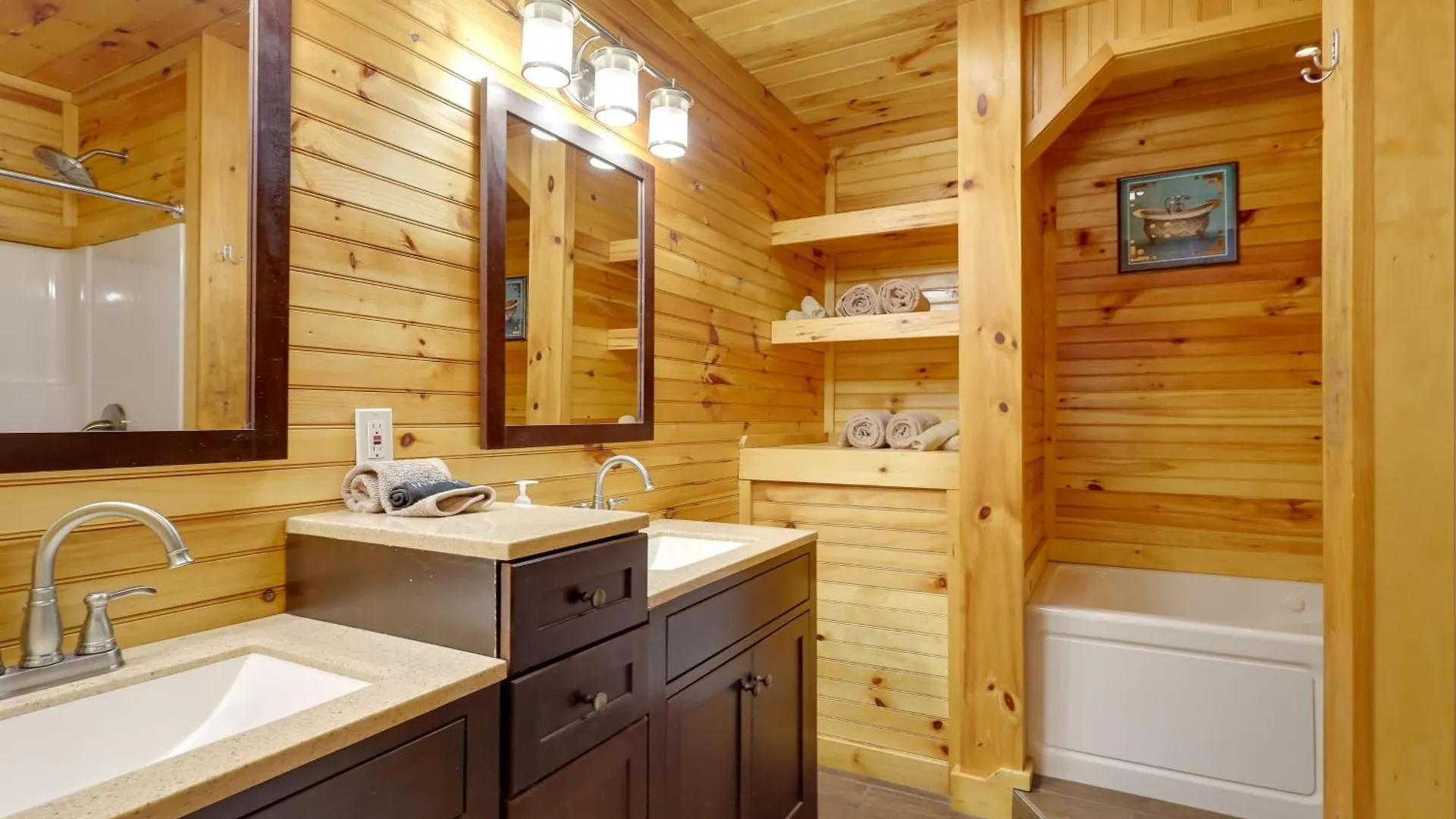 By Dollywood With Private Pool! Pigeon Forge