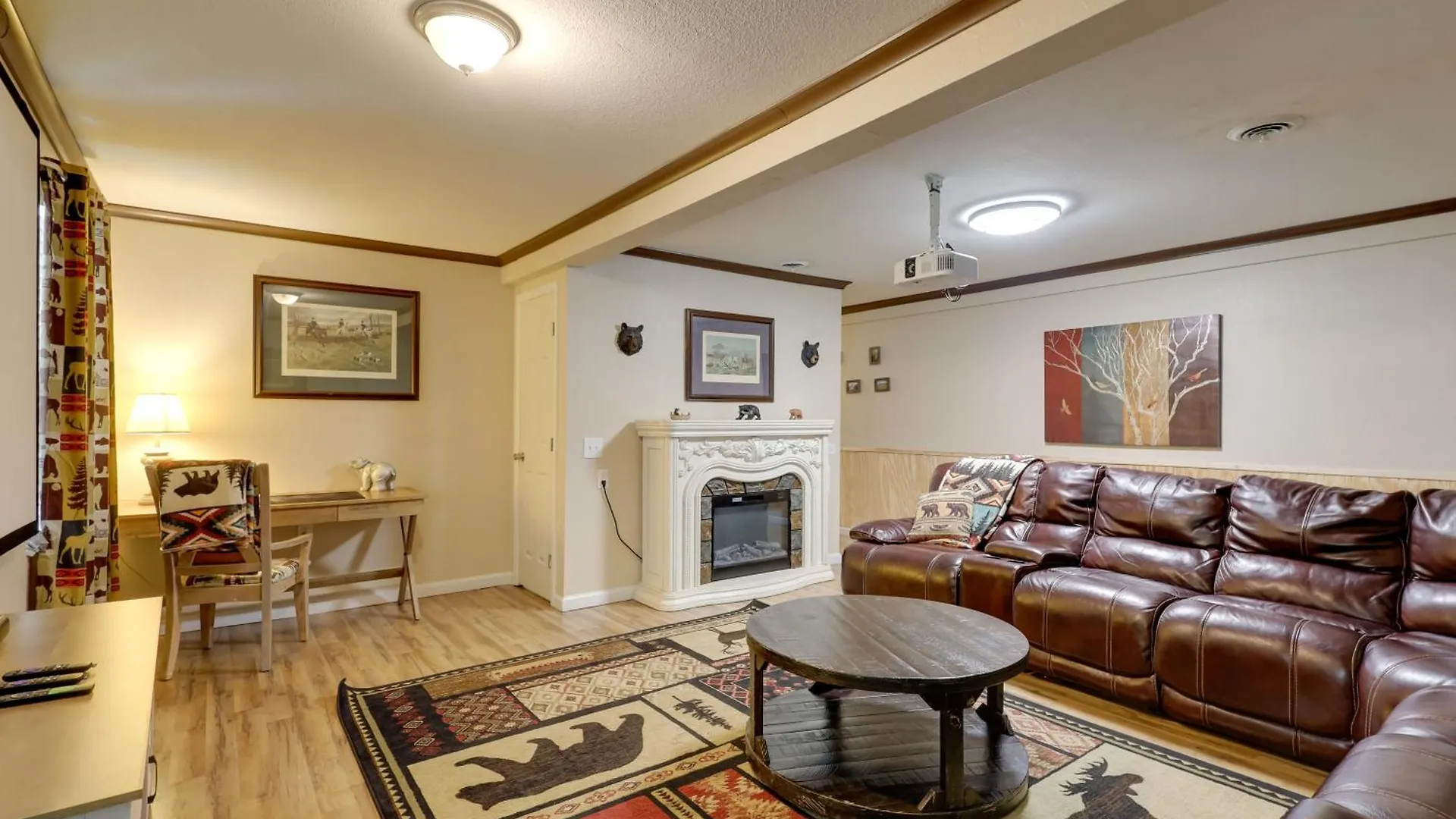 Holiday home By Dollywood With Private Pool!