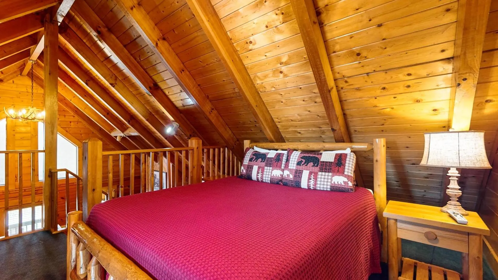 Pin Oak Cabin, Unit 241