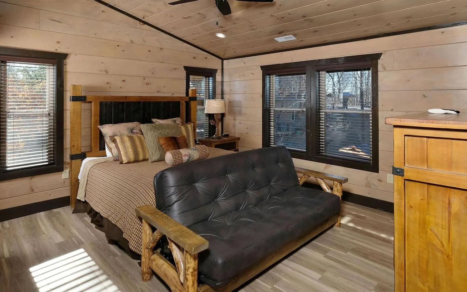 Hibernation Retreat Willa Pigeon Forge