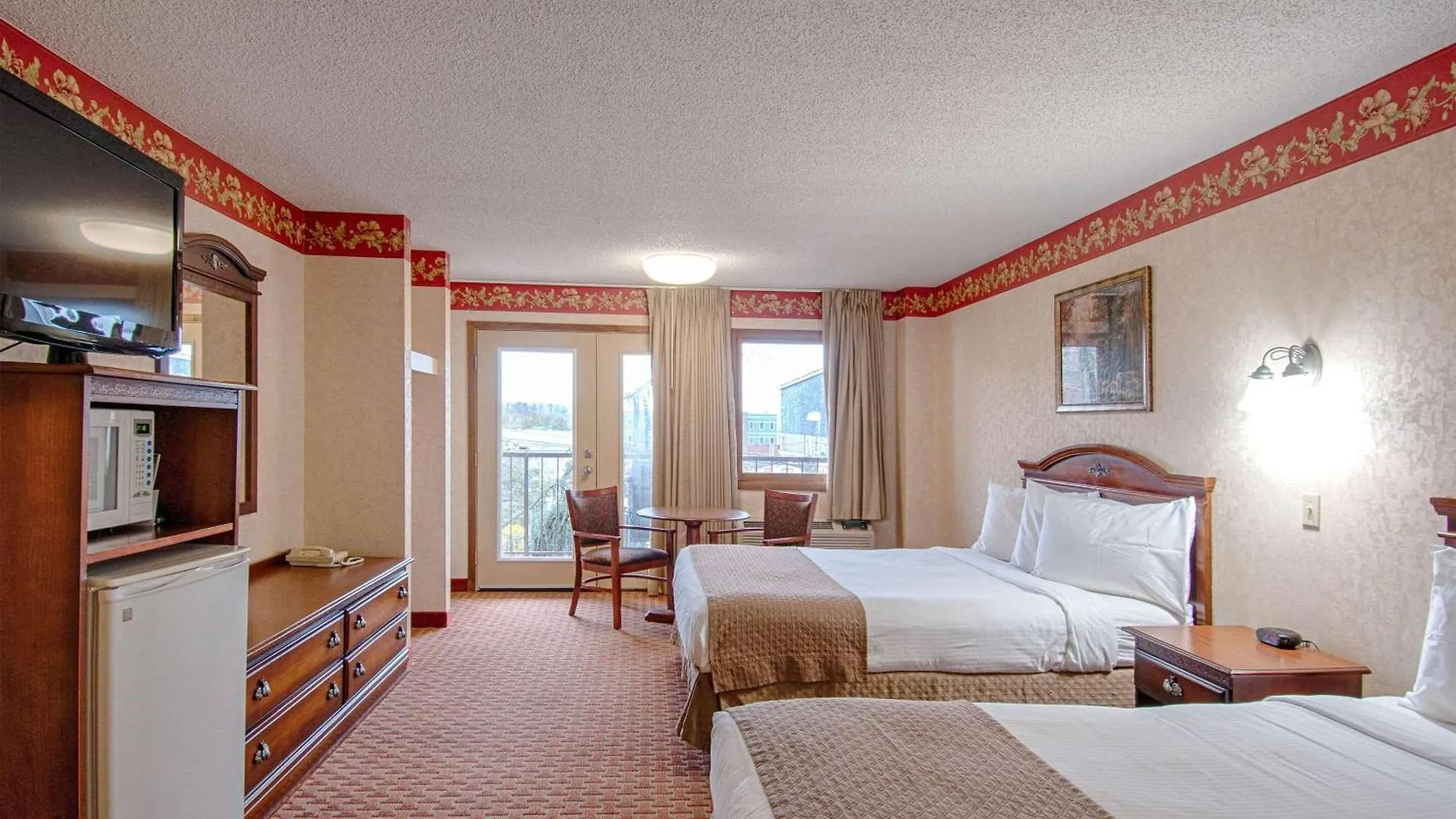 Park Tower Pigeon Forge