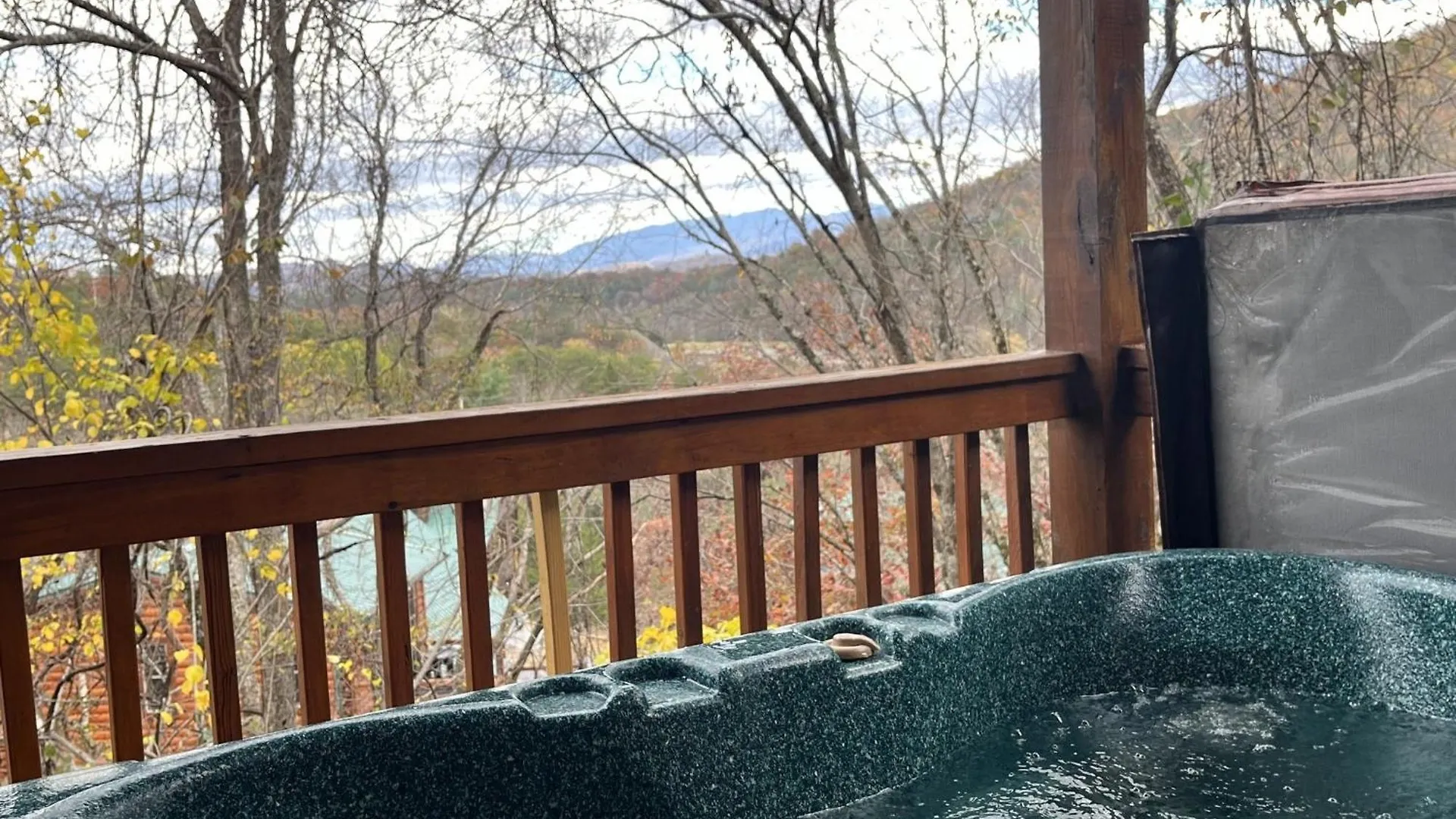 Ern860 - Cozy Bear Overlook