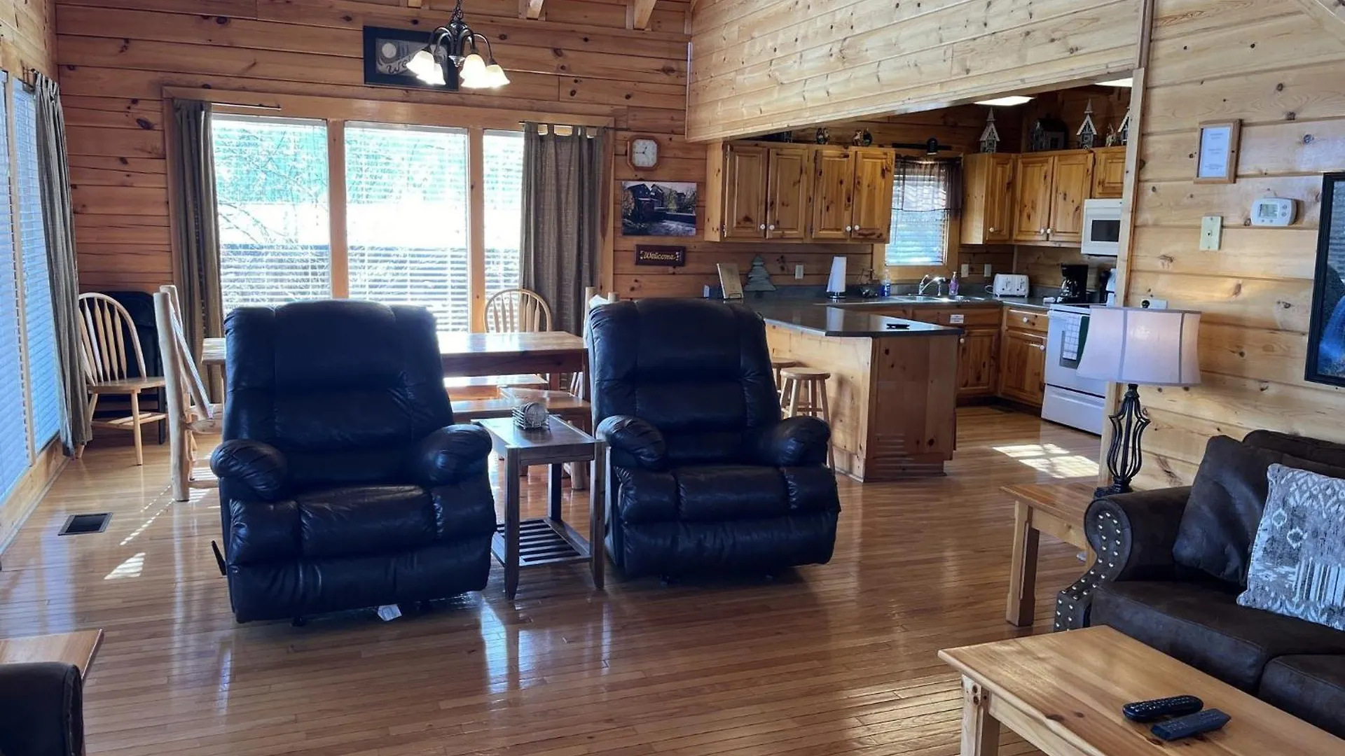 Ern860 - Cozy Bear Overlook *