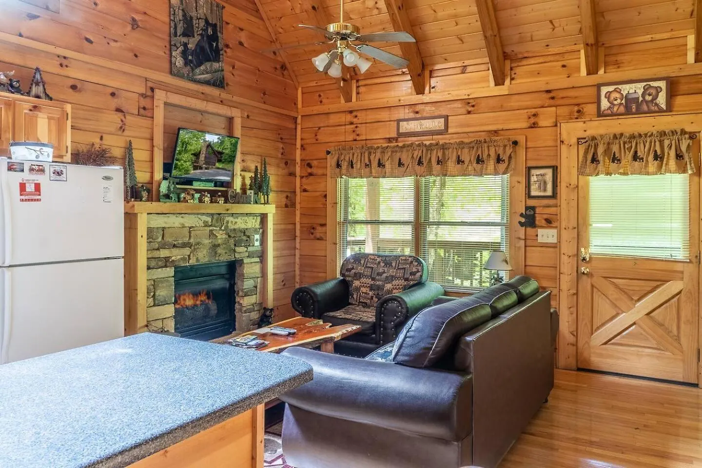 Holiday home Eagles Ridge Retreat Hot Tub & Peaceful Views *