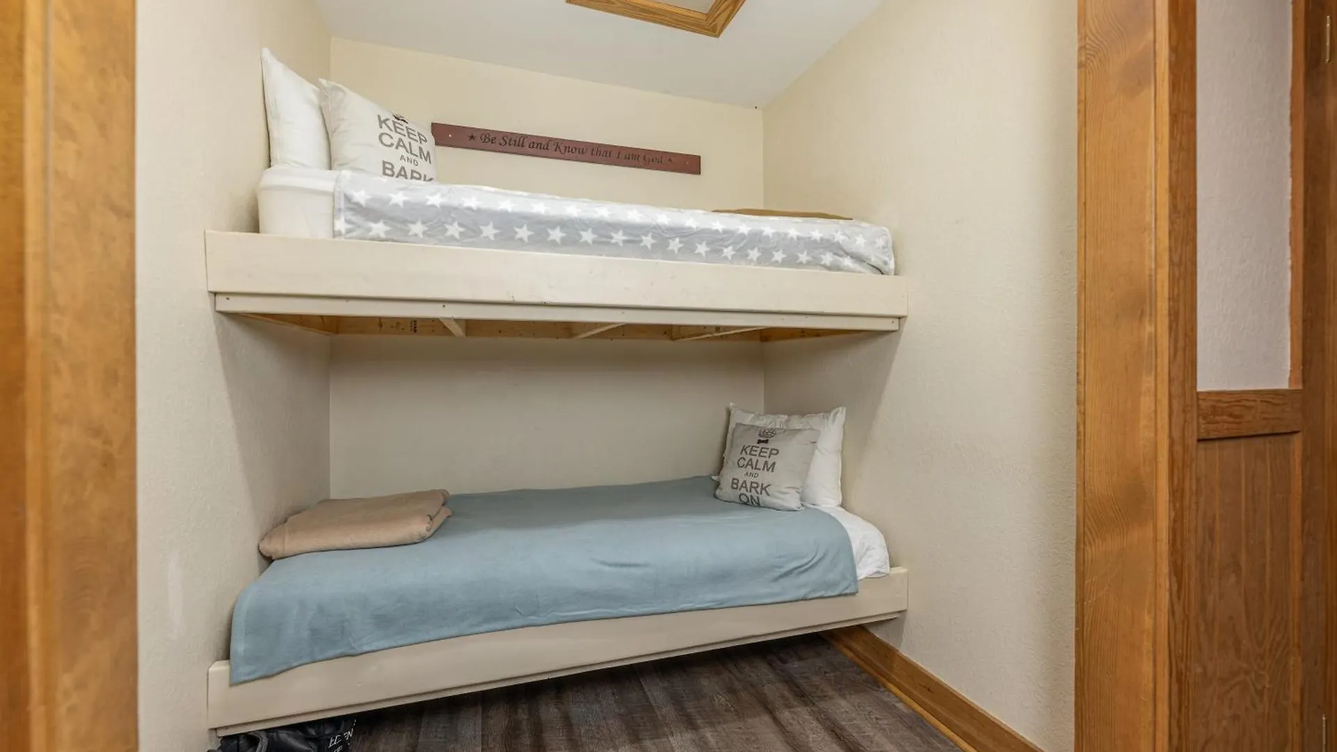 Chalet Magnolia Place By Eden Crest