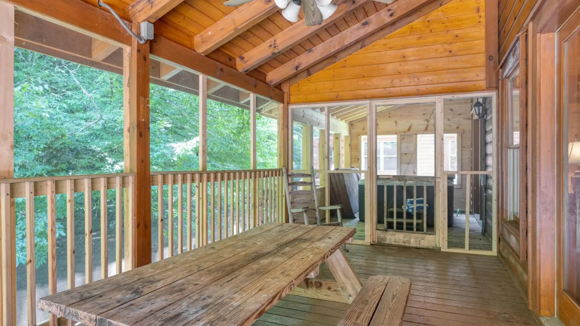 Brookshore By Avantstay Relaxing Backyard Creek 10mins From Casa de Férias *
