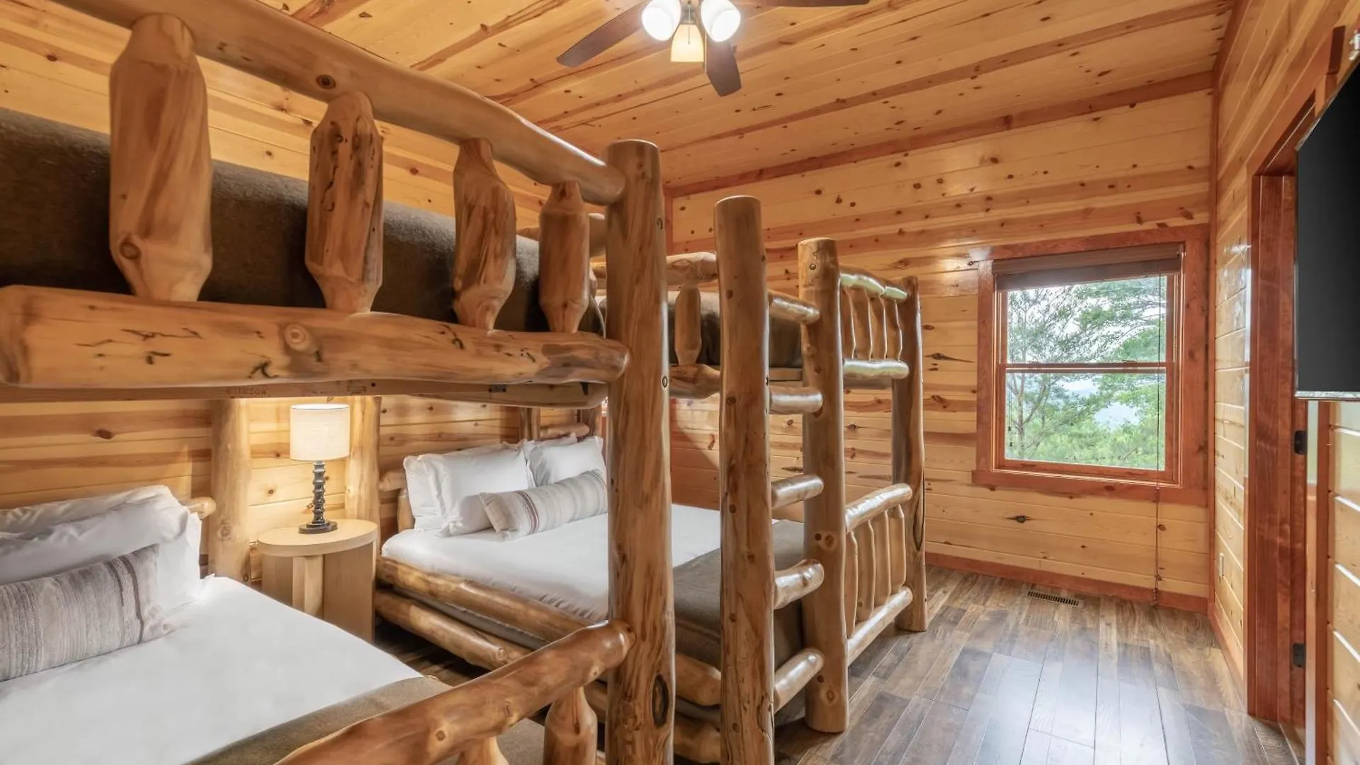 Sugarland By Avantstay Sleeps 28 Theatre Two Hot Tubs Indoor Pool Incredible Views * Pigeon Forge
