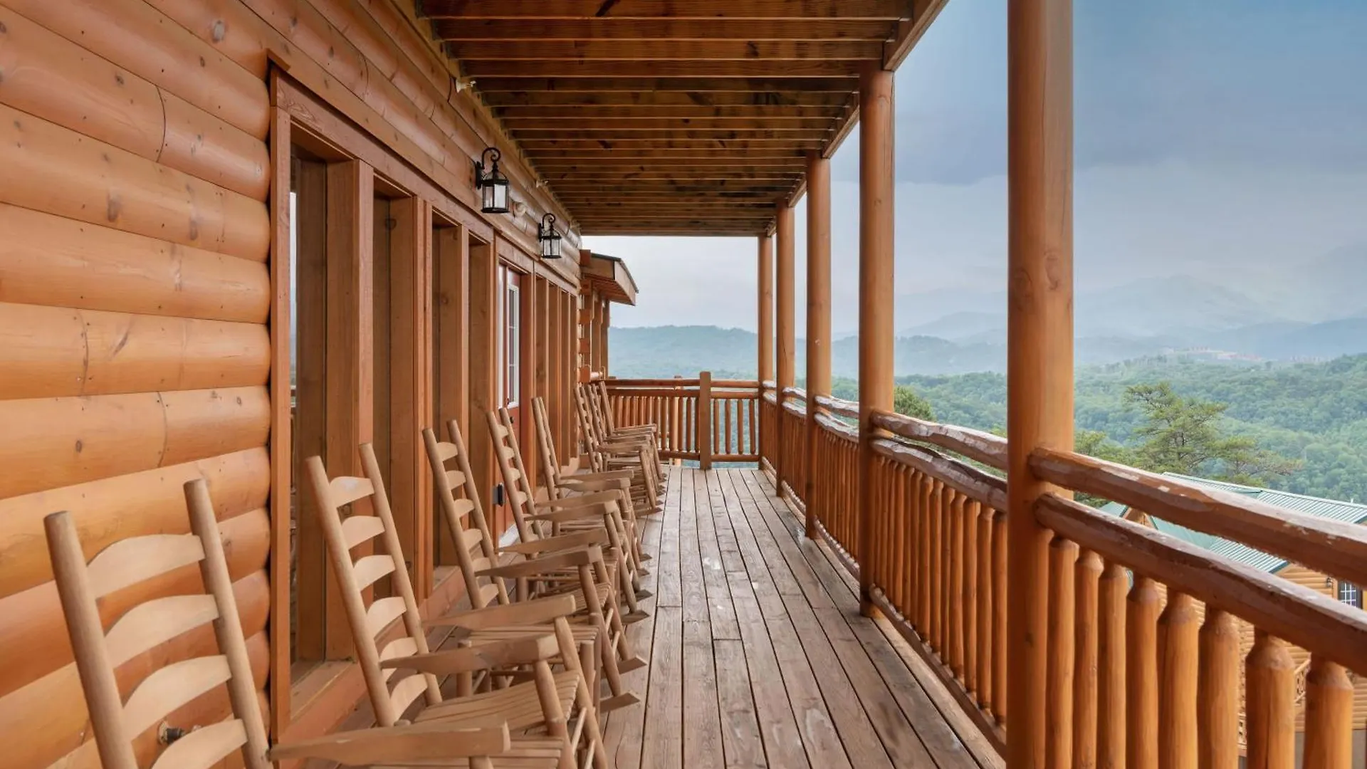 Holiday home Sugarland By Avantstay Sleeps 28 Theatre Two Hot Tubs Indoor Pool Incredible Views *