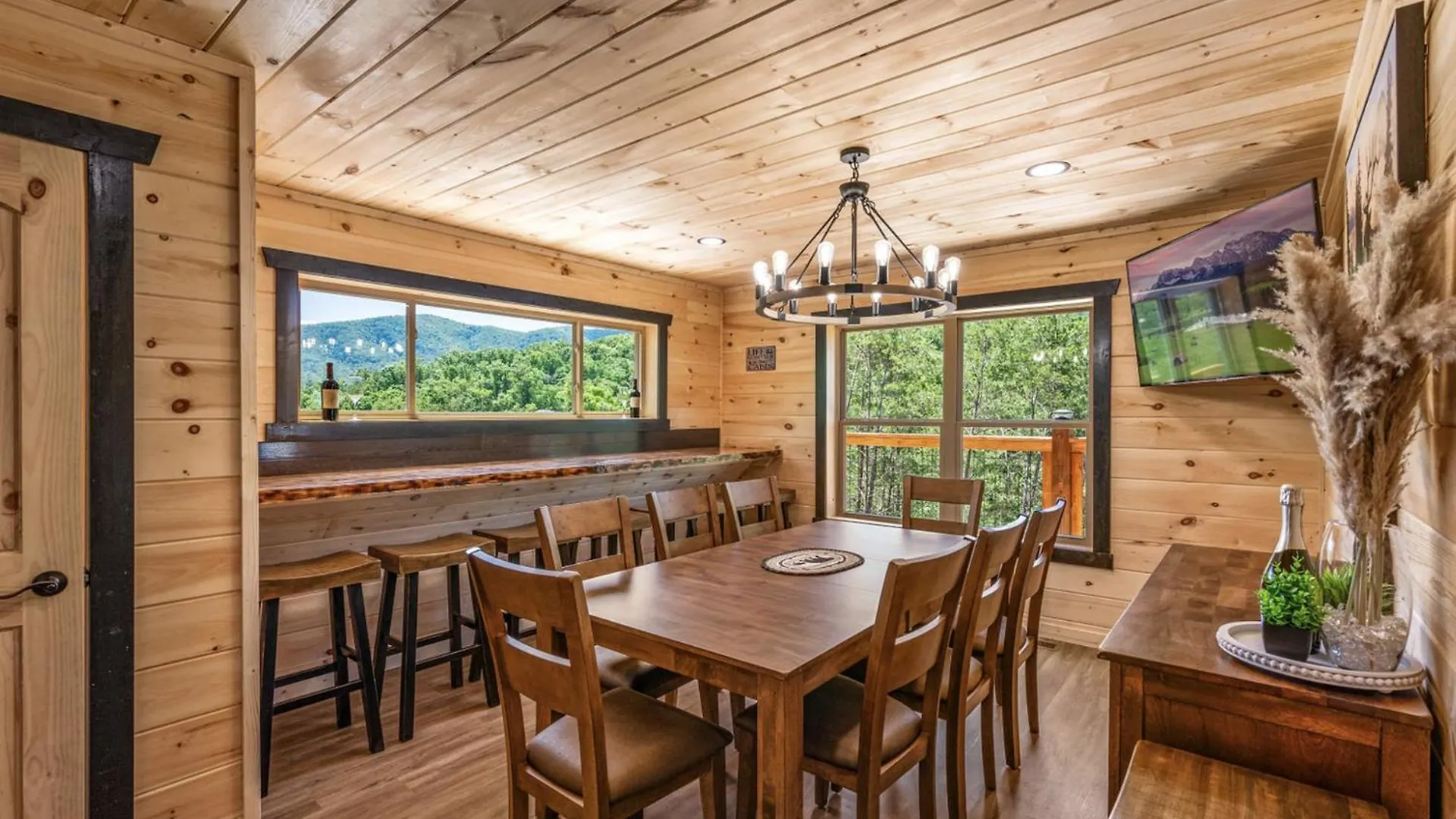 Smoky - Mountain Hideaway Apartment