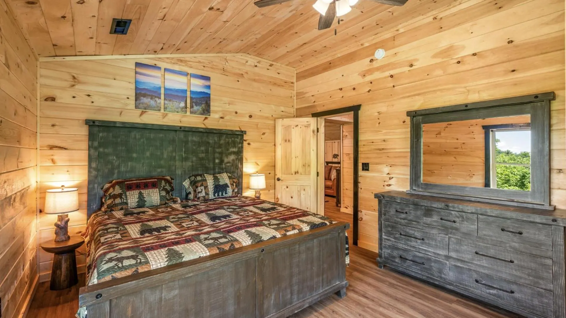 Smoky - Mountain Hideaway *