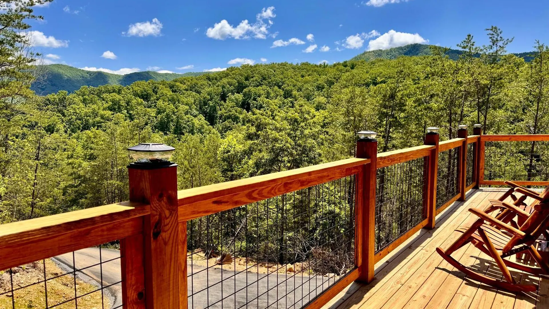 Smoky - Mountain Hideaway Pigeon Forge