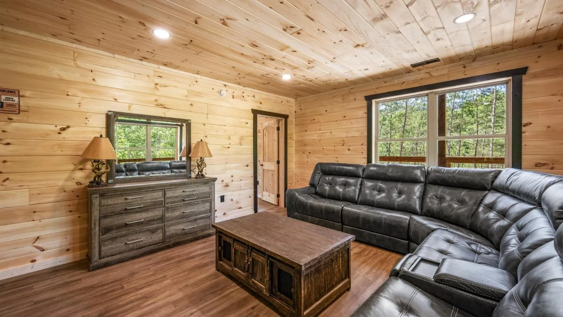 Smoky - Mountain Hideaway Pigeon Forge