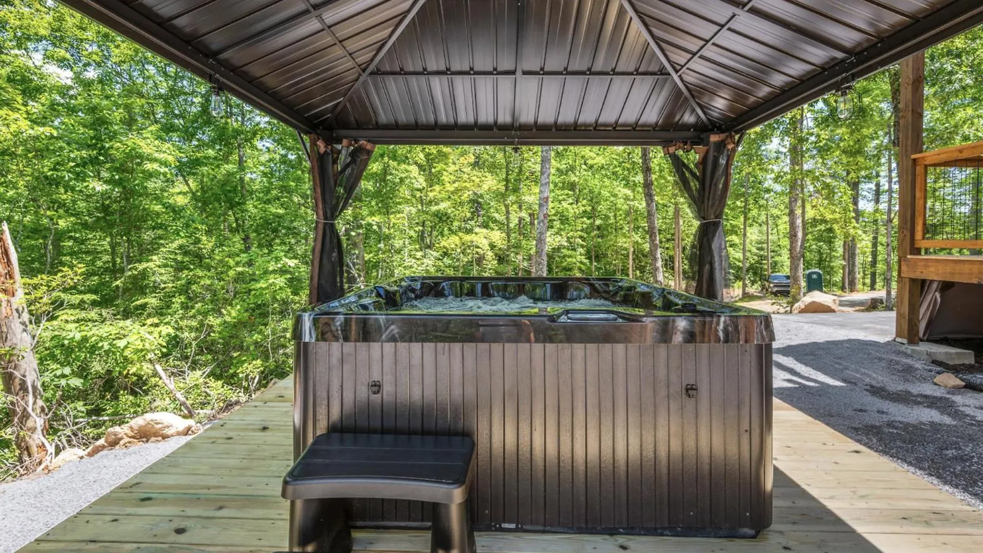 Smoky - Mountain Hideaway Pigeon Forge