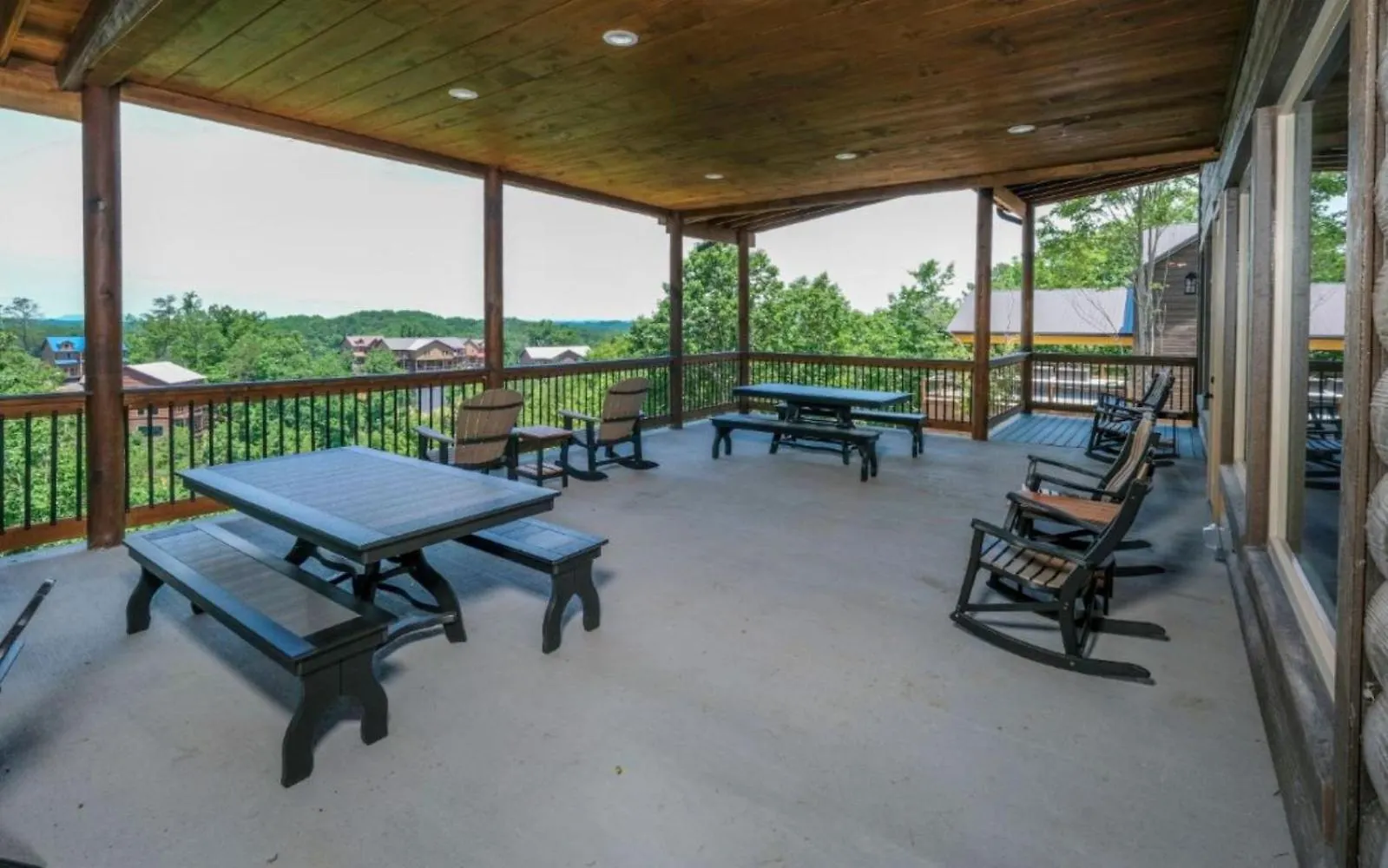Hibernation Wonderland Pigeon Forge