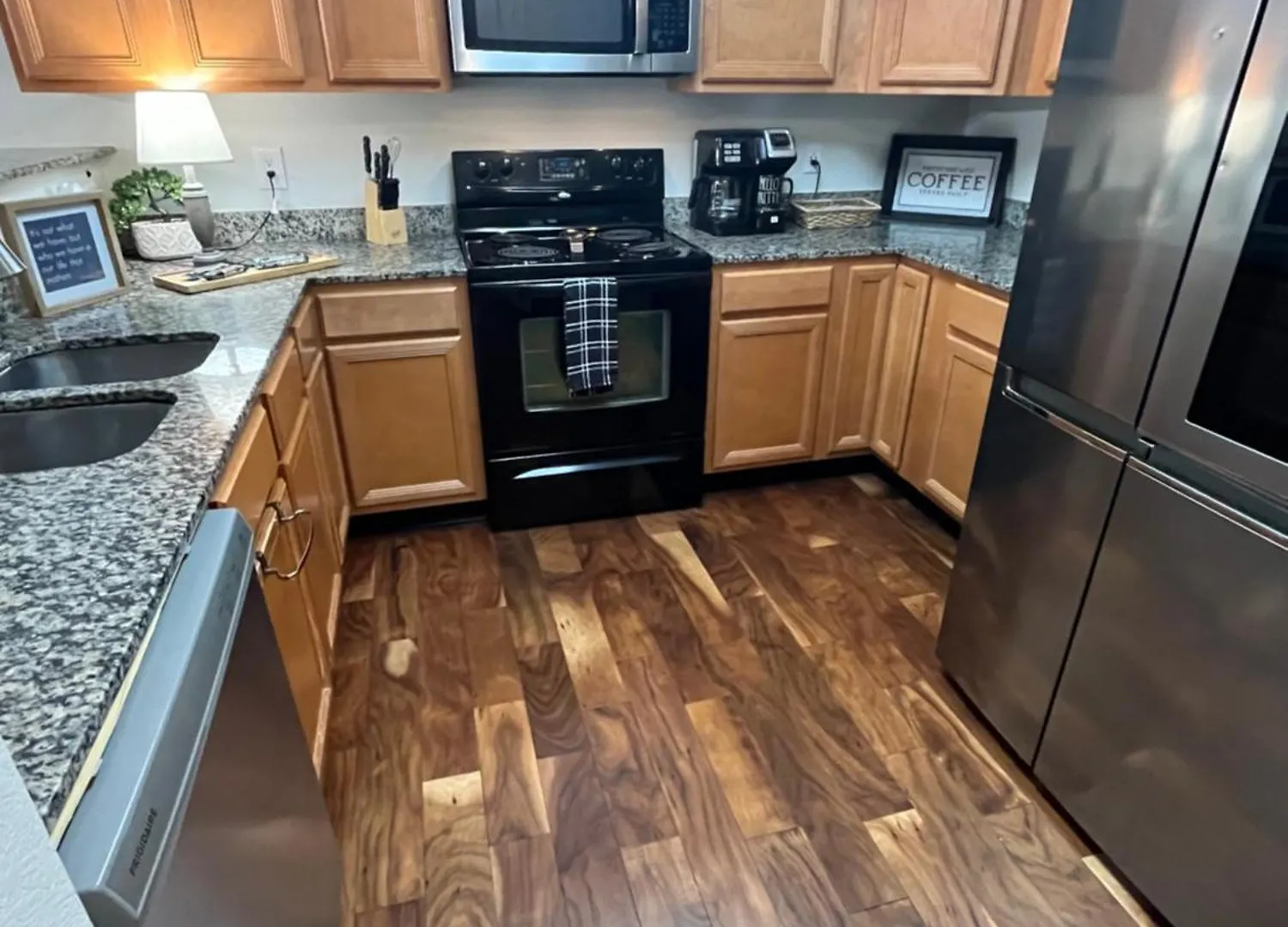 Holiday park Main Level 1 Bedroom Condo- Mountain View *