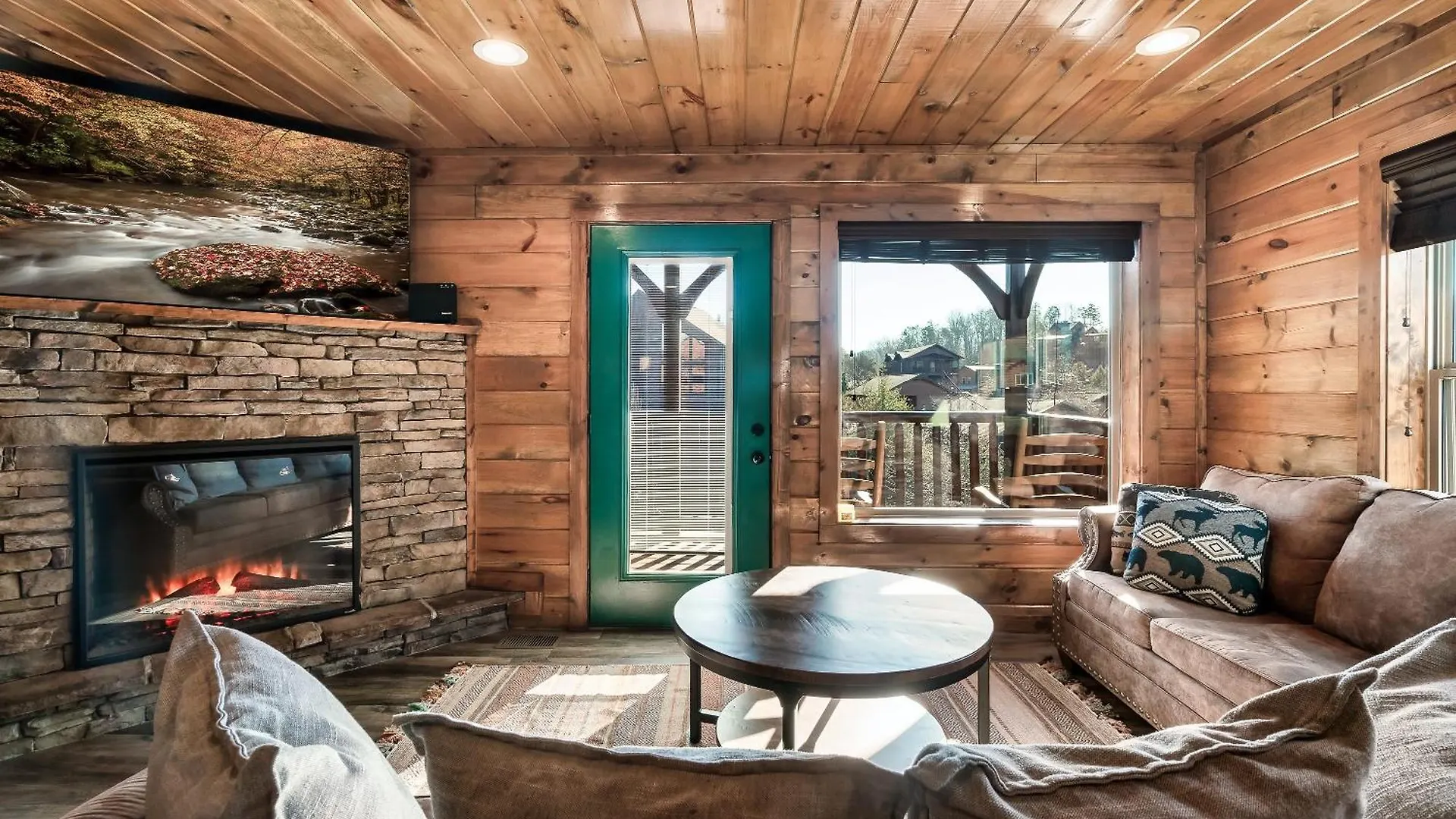 Luxury 5-br Near Parkway And Dollywood With Game And Hot Tub * Pigeon Forge