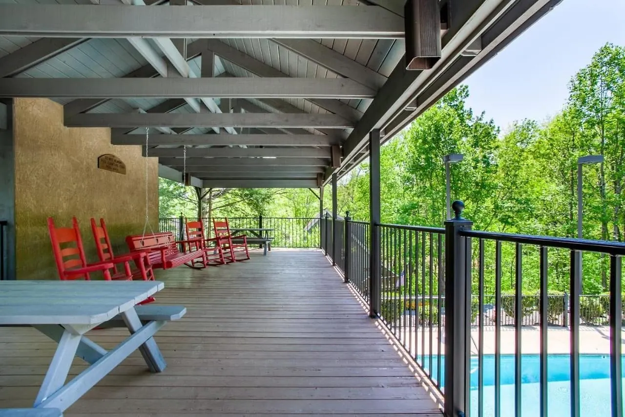 Holiday home The Wacky Woodpecker By Avantstay Game Private Hot Tub Pool Access Pigeon Forge