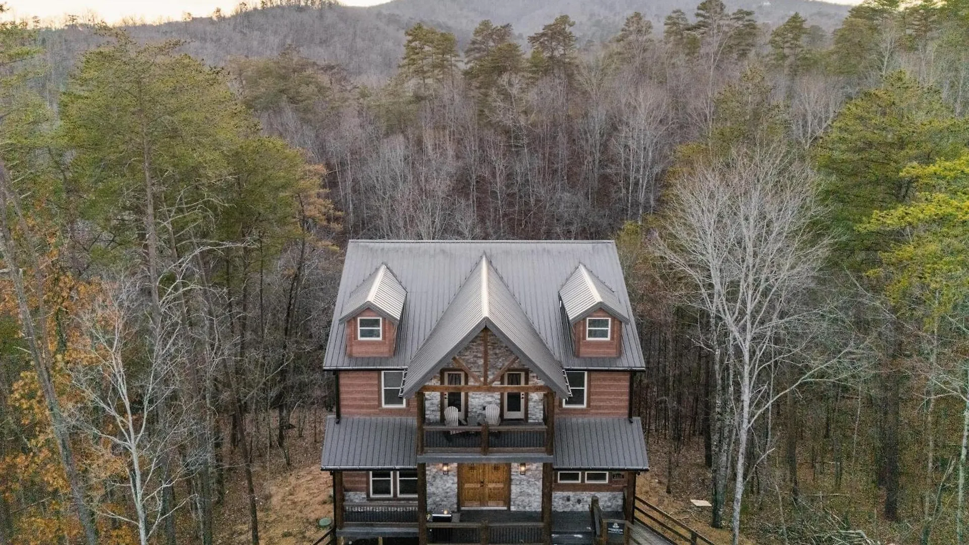 Elk Pass By Avantstay Luxurious Mountain Estate Holiday home Pigeon Forge