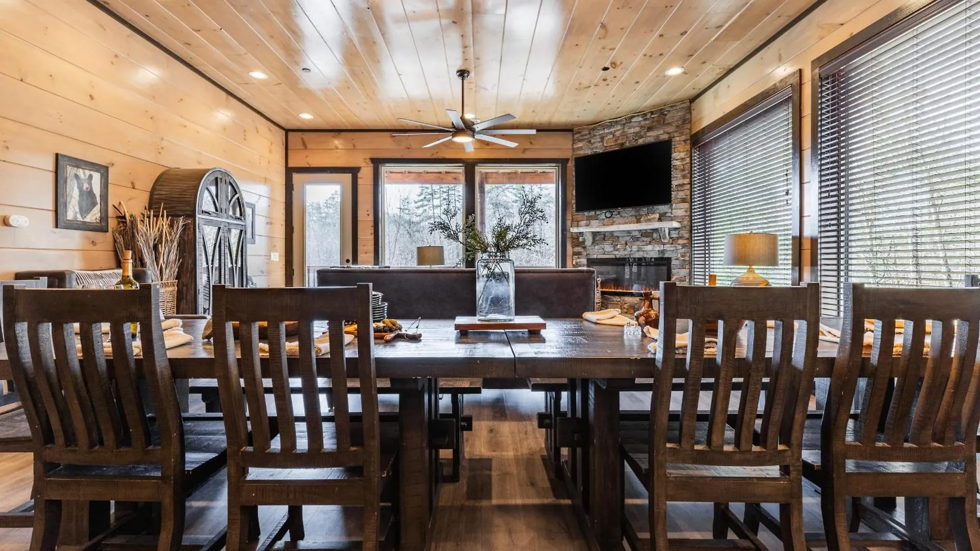 Holiday home Elk Pass By Avantstay Luxurious Mountain Estate Pigeon Forge