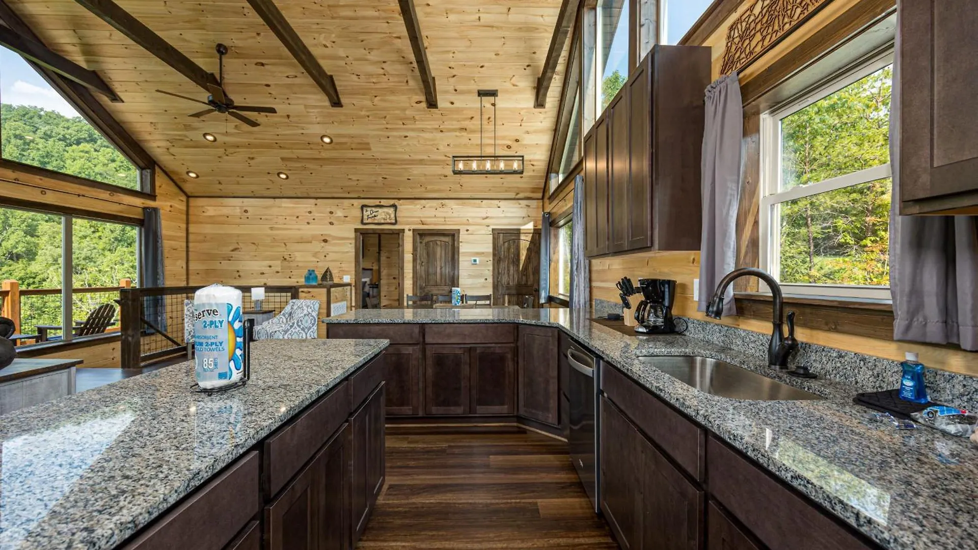 Serenity Summit By Eden Crest Chalet