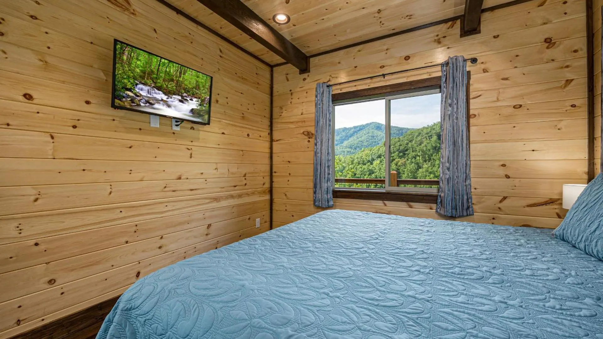 Serenity Summit By Eden Crest Chalet