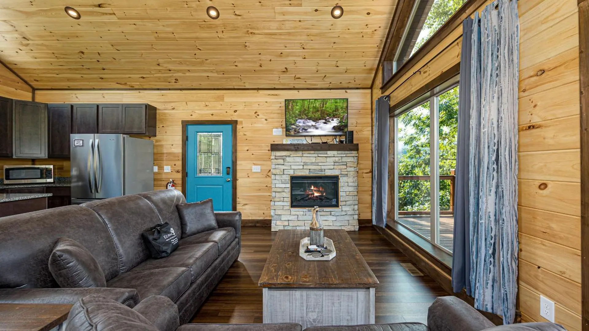 Chalet Serenity Summit By Eden Crest *