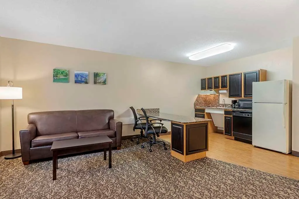 Leconte & Convention Center, Ascend Collection Hotel 3*