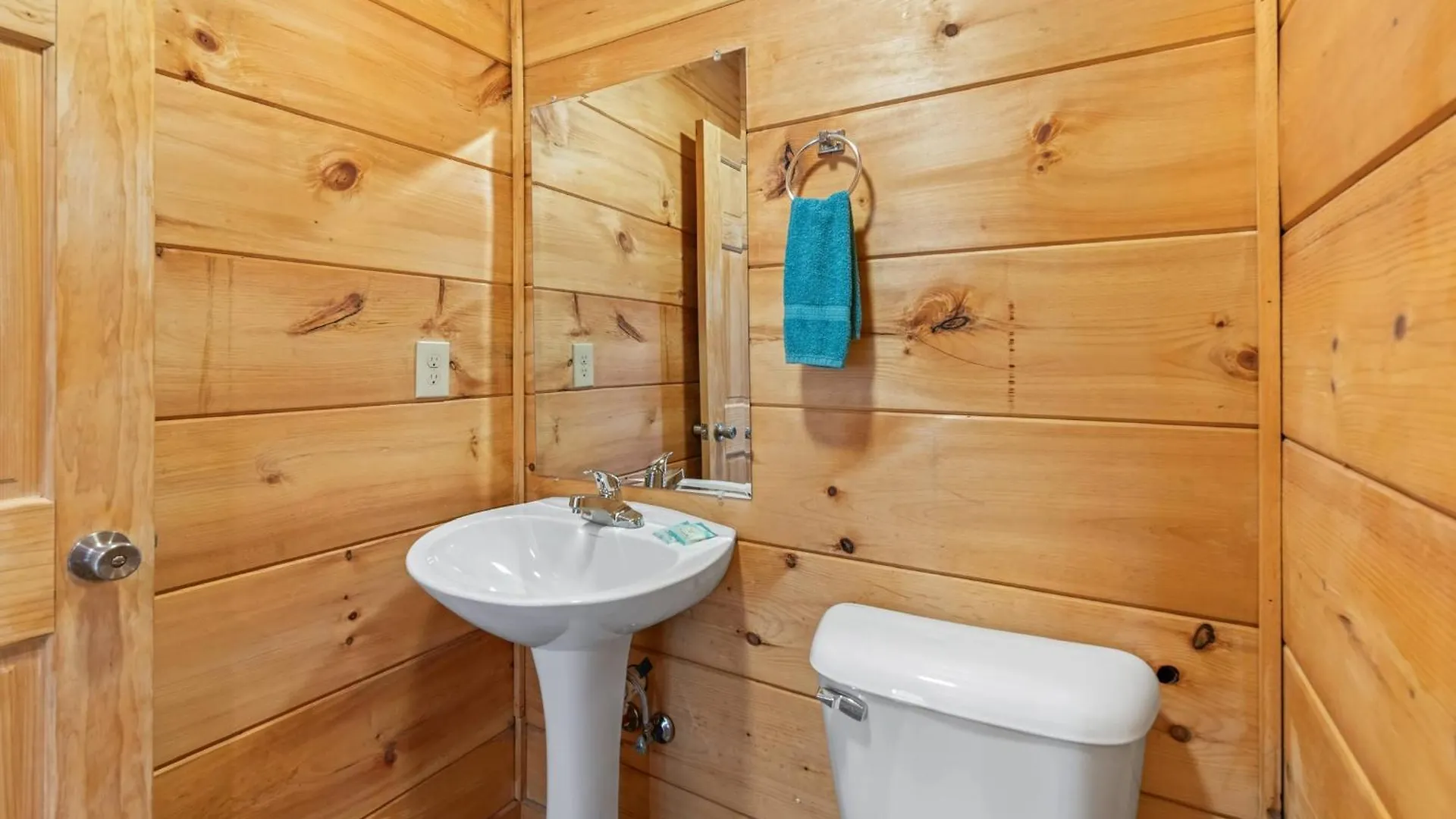 Blackberry Splash Pool Holiday home