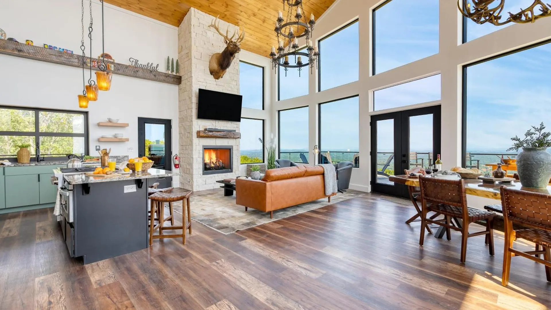 Holiday home Bear Rug Luxe Pool Views Game Pigeon Forge