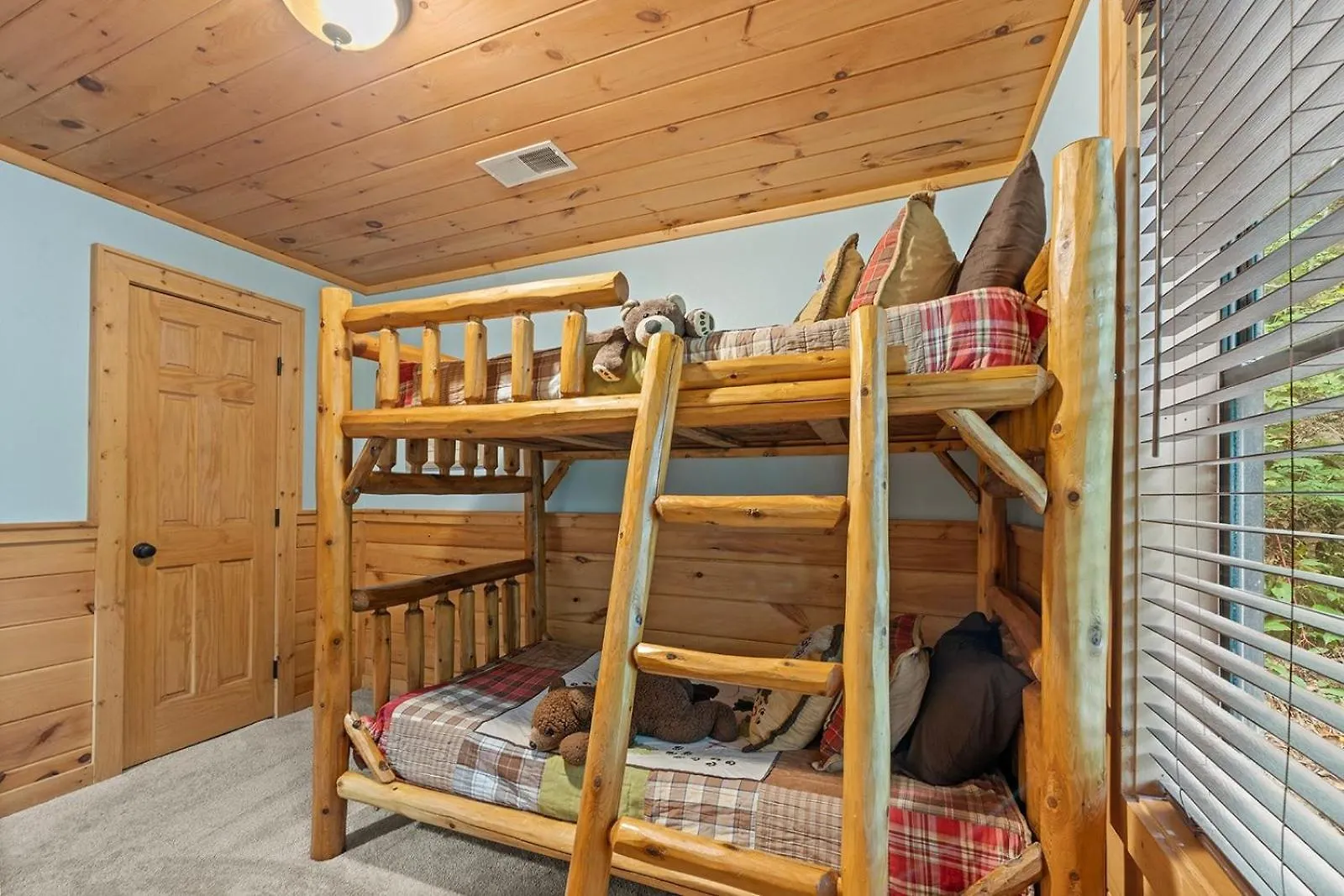 Sugar Bear Mountain﻿ Holiday home *