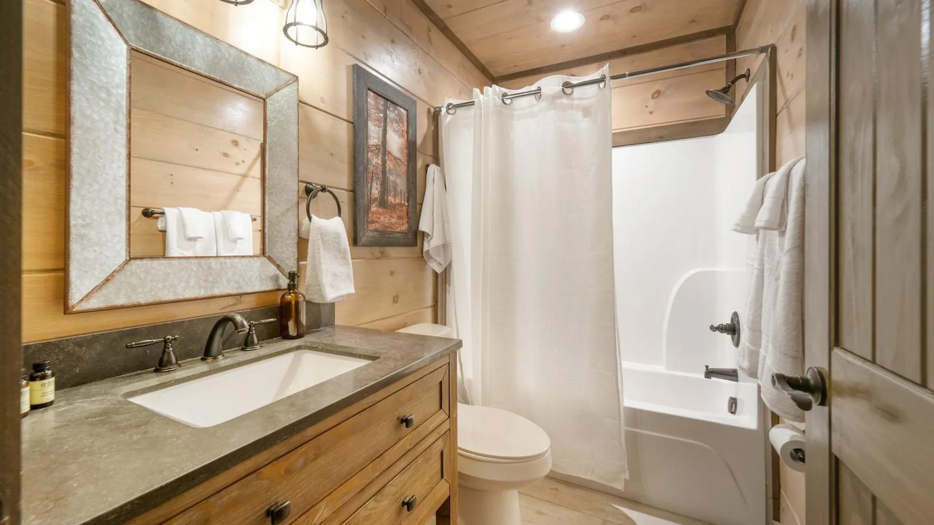 Wanderer By Avantstay Sleeps 26 A Custom Smokies Holiday home