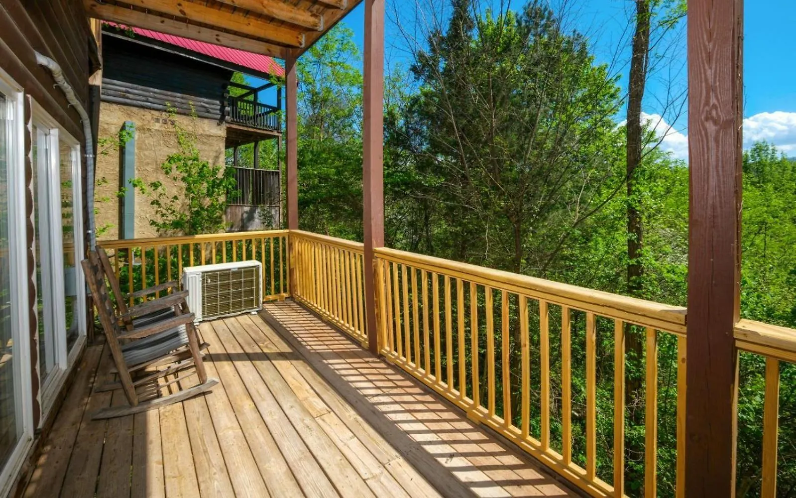 Splash Of Romance Pigeon Forge