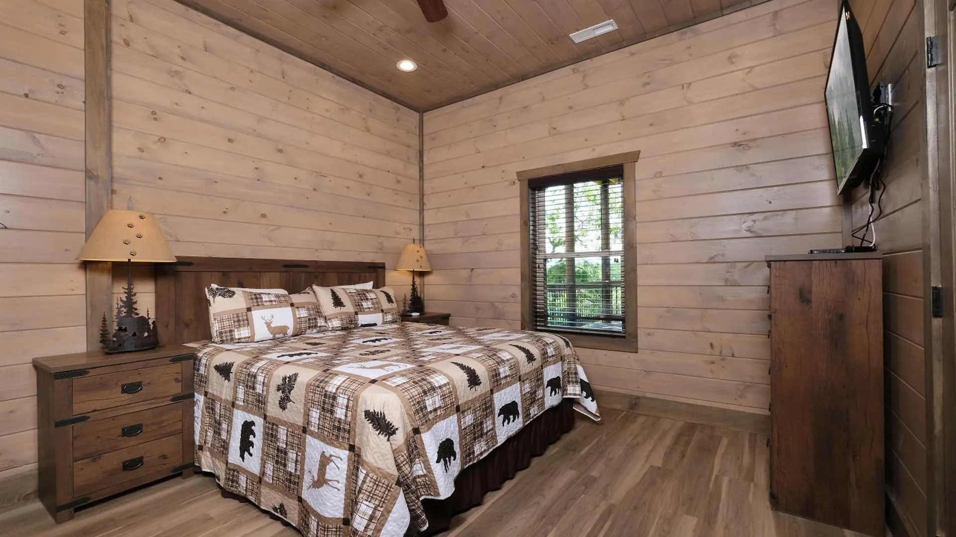 Hibernation Hideaway Villa Pigeon Forge