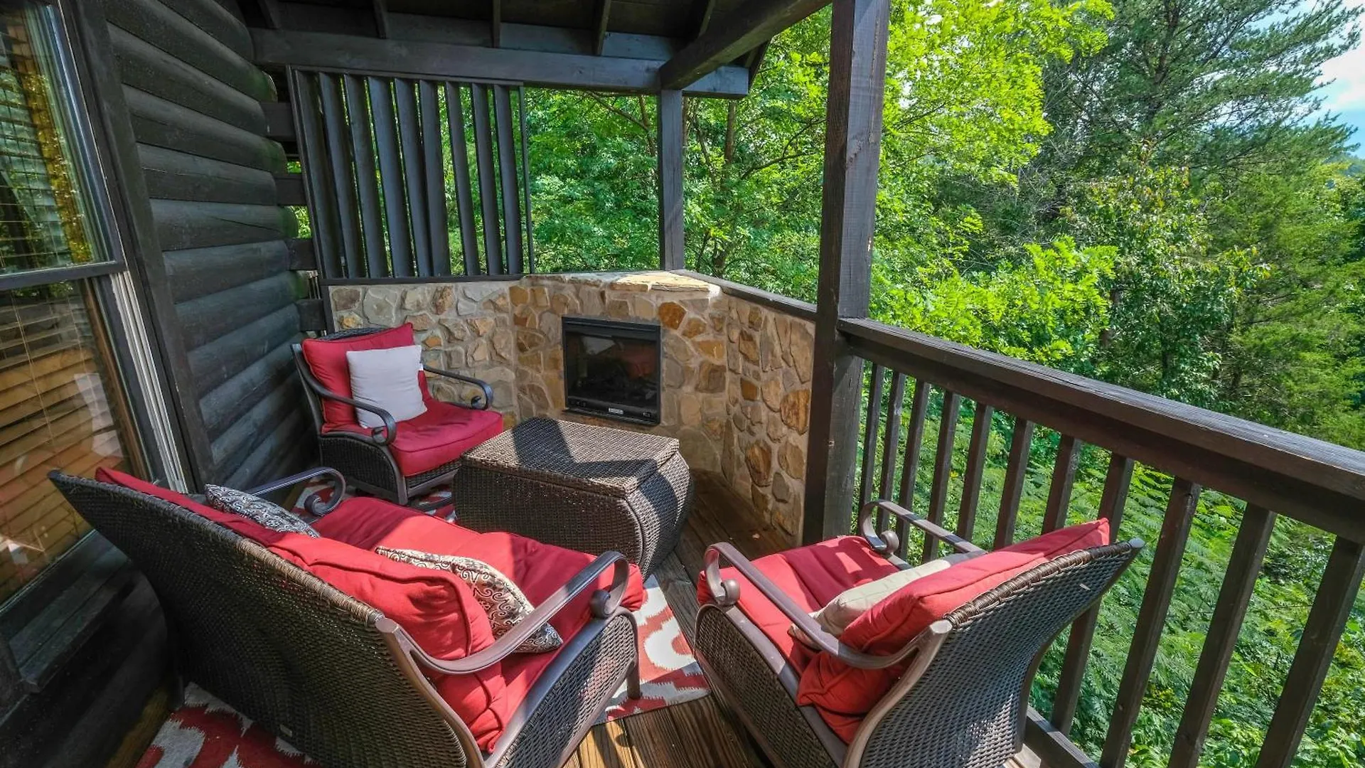 Edge Of Paradise Villa Pigeon Forge
