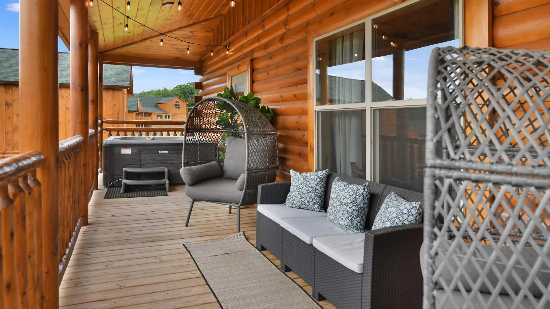 Walk To Parkway - Indoor Pool - Treehouse Loft Ps5 Holiday home *