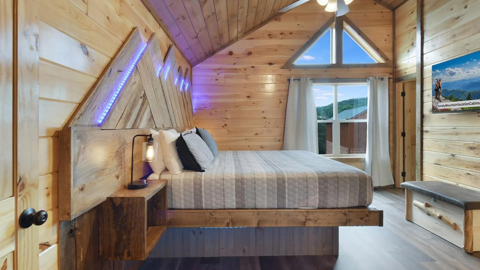 Walk To Parkway - Indoor Pool - Treehouse Loft Ps5 Holiday home
