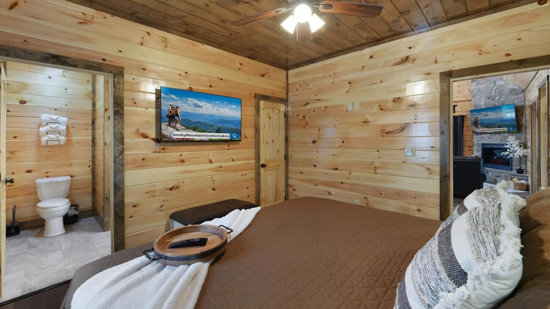 Holiday home Walk To Parkway - Indoor Pool - Treehouse Loft Ps5