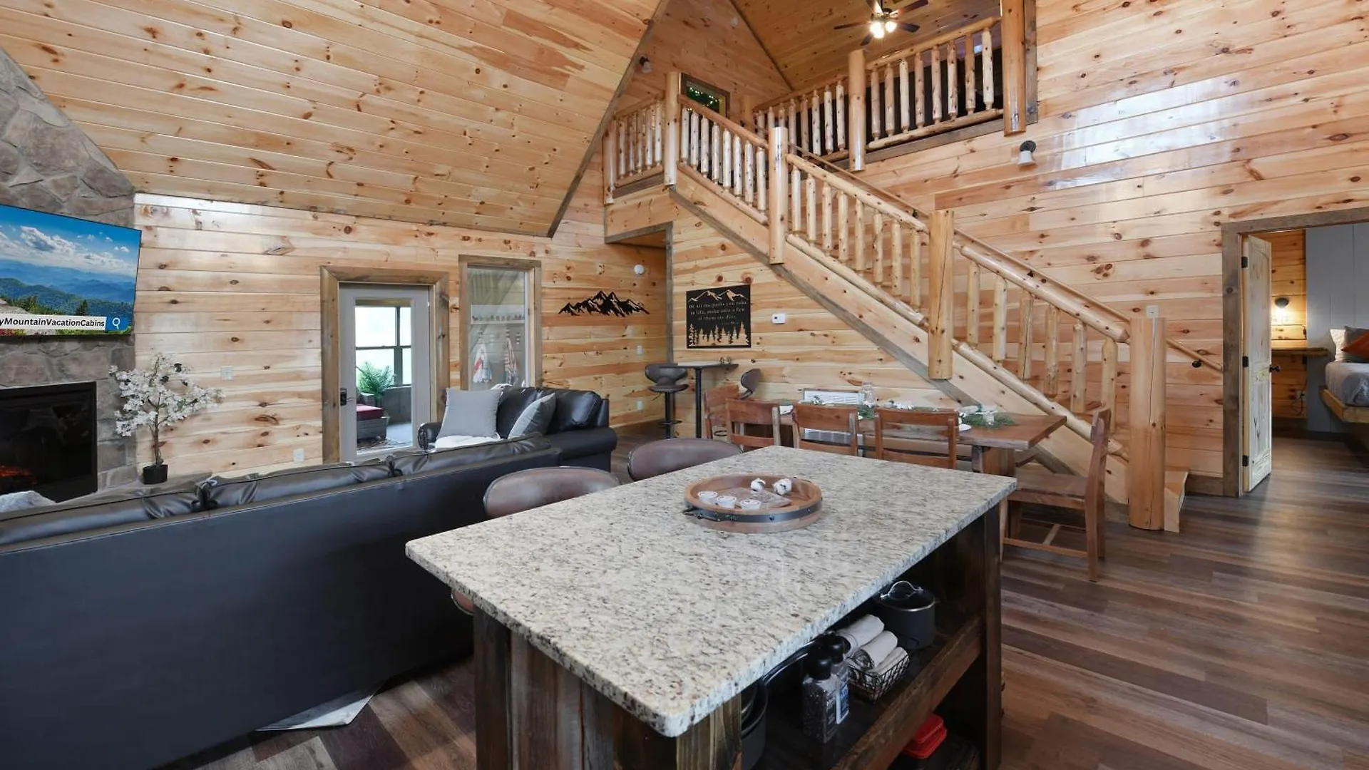 Walk To Parkway - Indoor Pool - Treehouse Loft Ps5 Holiday home *