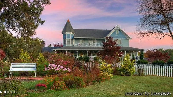 Blue Mountain Mist Country Bed & Breakfast 3*