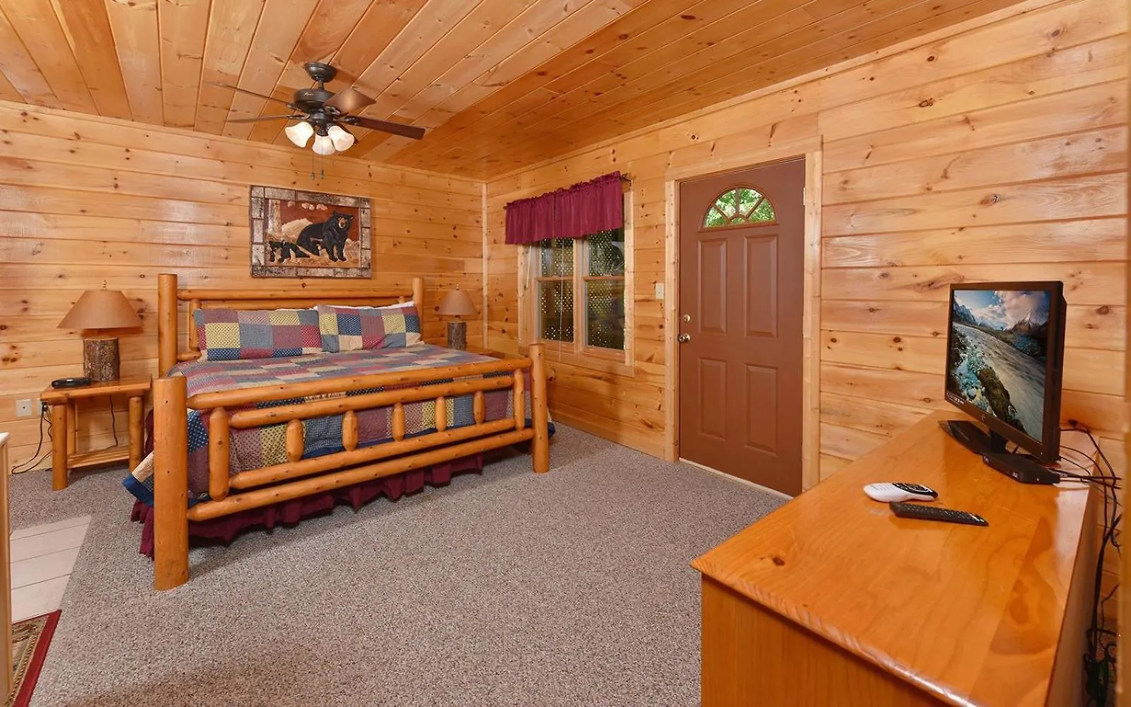Bear Footin Heaven Villa *